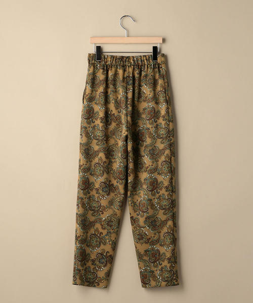 BEAUTY&YOUTH UNITED ARROWS（ビューティーアンドユースユナイテッドアローズ）の「BY ペイズリータックテーパードパンツ ◆（その他パンツ・レディース・ケリー/ベージュ・SMALL/MEDIUM）」の4枚目の写真