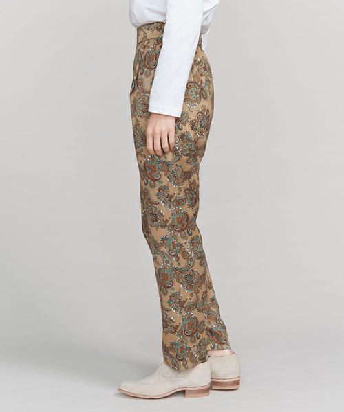 BEAUTY&YOUTH UNITED ARROWS（ビューティーアンドユースユナイテッドアローズ）の「BY ペイズリータックテーパードパンツ ◆（その他パンツ・レディース・ケリー/ベージュ・SMALL/MEDIUM）」の11枚目の写真