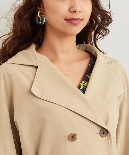 EMMEL REFINES（エメルリファインズ）の「【EMMEL REFINES】SMF C/N バックギャザートレンチコート（トレンチコート・レディース・オフホワイト/ベージュ/イエロー・S/M）」の8枚目の写真