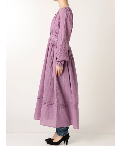 Ungrid(アングリッド)の「コットンレースロングガウン(シャツ/ブラウス・レディース・ブラック/パープル/オフホワイト・FREE)」の6枚目の写真