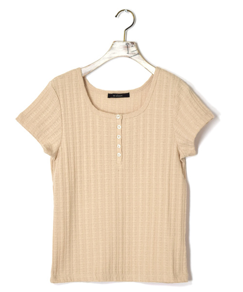 w closet（ダブルクローゼット）の「スクエアヘンリーネック半袖プルオーバー（Tシャツ/カットソー・レディース・ブラック/ベージュ/オフホワイト/モカ・FREE）」の7枚目の写真