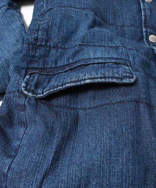 Denime(ドゥニーム)の「DENIM DOWN TAILORED JKT(ダウンジャケット/コート・メンズ・インディゴブルー/ネイビー・MEDIUM/LARGE/SMALL)」の8枚目の写真