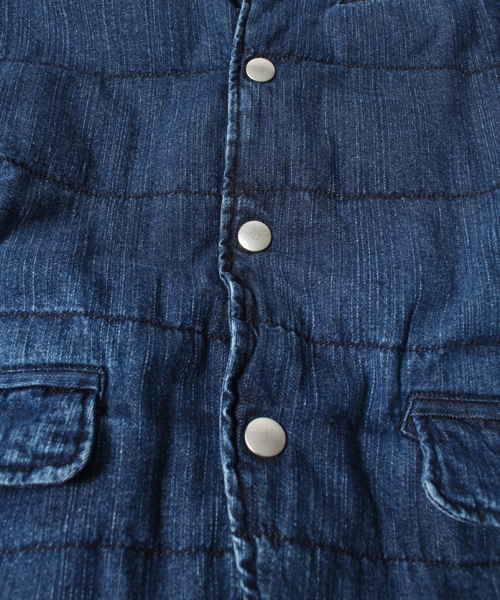 Denime(ドゥニーム)の「DENIM DOWN TAILORED JKT(ダウンジャケット/コート・メンズ・インディゴブルー/ネイビー・MEDIUM/LARGE/SMALL)」の7枚目の写真