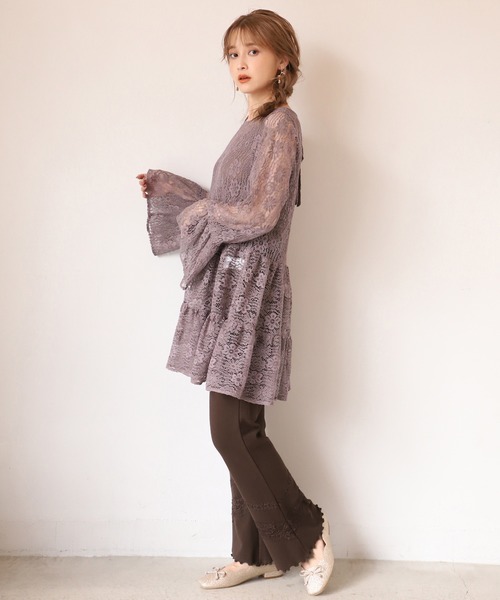 one after another NICE CLAUP（ワンアフターアナザーナイスクラップ）の「後ろリボンティアードチュニック（チュニック・レディース・オフホワイト/アイボリー/モカ・FREE）」の7枚目の写真