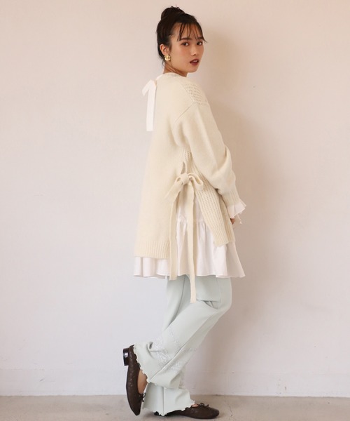one after another NICE CLAUP（ワンアフターアナザーナイスクラップ）の「後ろリボンティアードチュニック（チュニック・レディース・オフホワイト/アイボリー/モカ・FREE）」の16枚目の写真