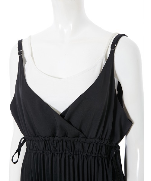 fifth(フィフス)の「サイドリボンキャミソールプリーツマキシワンピース(ワンピース・レディース・ブラック・MEDIUM/SMALL)」の3枚目の写真