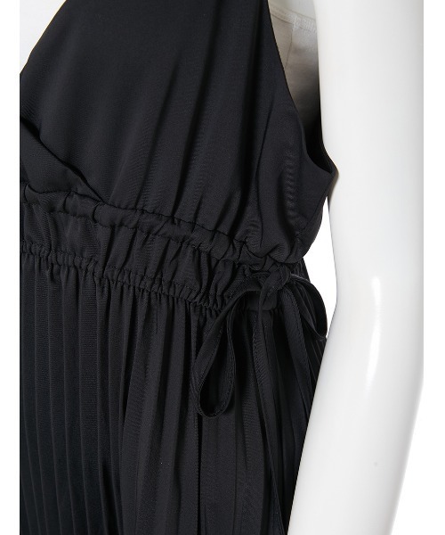 fifth(フィフス)の「サイドリボンキャミソールプリーツマキシワンピース(ワンピース・レディース・ブラック・MEDIUM/SMALL)」の7枚目の写真