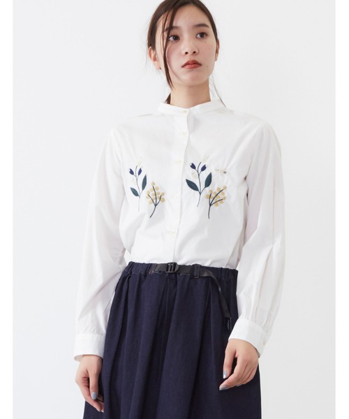 POU DOU DOU（プードゥドゥ）の「フロント刺繍ブラウス（シャツ/ブラウス・レディース・ネイビー/オフホワイト/ブルー・3）」の19枚目の写真