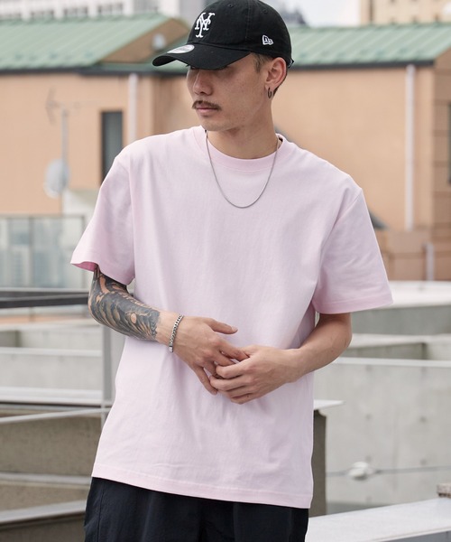 United Athle（ユナイテッドアスレ）の「【UNITED ATHLE】5.6oz crew neck short sleeve T-shirts 5001-01 ハイクオリティークルーネックショートスリーブTシャツ コットン100％ 無地Tシャツ 2026年春夏（Tシャツ/カットソー・メンズ・ミント/ブラック/ダークブラウン/ホワイト/グリーン/イエロー/ナチュラル/レモンイエロー/ライトグレー/バーガンディー/サックスブルー/ライトパープル/ネイビー/パープル/ブラック系その他/ネイビー系/イエロー系その他/グリーン系その他/サンドベージュ/レッド/バイオレット/ライトピンク/オートミール・XL/L/XXL/M/XXXL/XX-LARGE/S）」の21枚目の写真