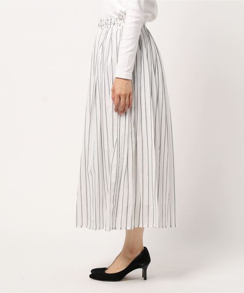 rps（アールピーエス）の「ボイルストライプフレアースカート（スカート・レディース・ネイビー/チャコールグレー/オフホワイト・M）」の4枚目の写真