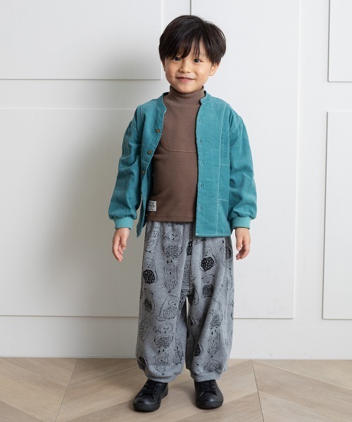 MAKE YOUR DAY(メイクユアデイ)の「Vネック調バンドカラーシャツ■80~140cm(シャツ/ブラウス・キッズ・ダークブラウン/ベージュ/ターコイズブルー・90/100/110/120/80/130/140)」の21枚目の写真