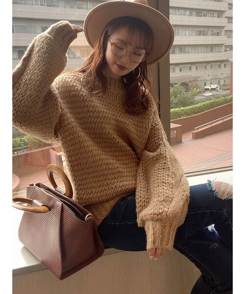 RESEXXY（リゼクシー）の「ローゲージニットプルオーバー（ニット/セーター・レディース・ブラック/ベージュ/オフホワイト・FREE）」の5枚目の写真