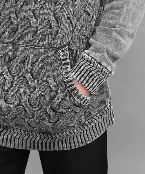 CERCA（チェルカ）の「RM/ケーブルニットパーカー（パーカー・メンズ・レッド/ブラック・MEDIUM/LARGE）」の7枚目の写真