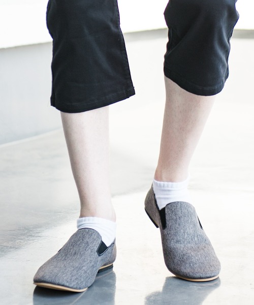 ８(eight)（エイト）の「バブーシュ（スリッポン・メンズ・ブラック/ブラウン/ブラック系その他/ベージュ系その他・25.5cm/26.5cm/25.0cm/26.0cm/27.0cm/28.0cm）」の3枚目の写真