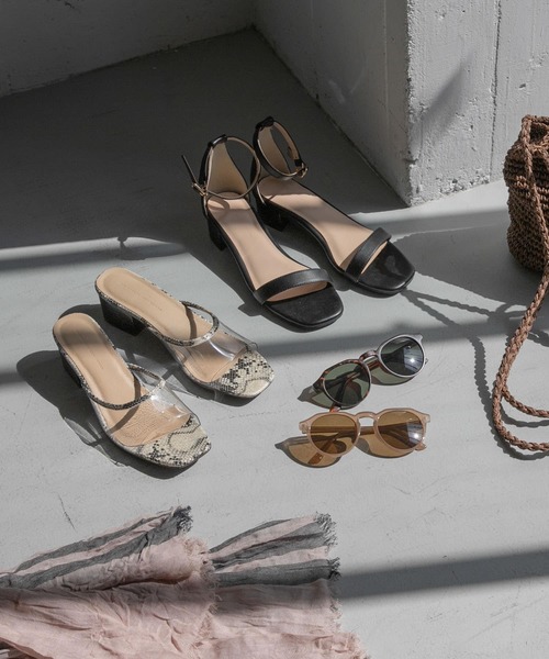 URBAN RESEARCH DOORS(アーバンリサーチドアーズ)の「アンクルストラップサンダル(サンダル・レディース・ブラック/グレー系その他/グリーン系その他・38/36/37)」の22枚目の写真