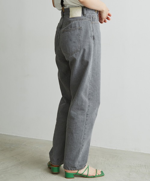 note et silence （ノートエシロンス）の「._*◇12ozムラ糸デニム　テーパードパンツ（デニムパンツ・レディース・グレー/ライトブルー・FREE）」の7枚目の写真