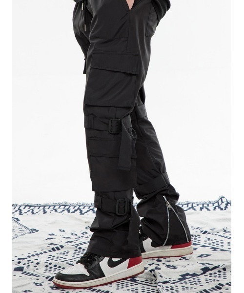 VLADVLADES（ブラッドブラデス）の「【VLADVLADES】Chaos nylon strap pants（その他パンツ・メンズ・ブラック・M/L）」の6枚目の写真