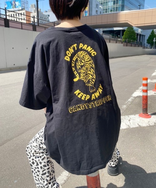 Candy Stripper（キャンディストリッパー）の「DON'T PANIC BIG Tシャツ（Tシャツ/カットソー・レディース・オフホワイト/ブラック/パープル・2）」の13枚目の写真
