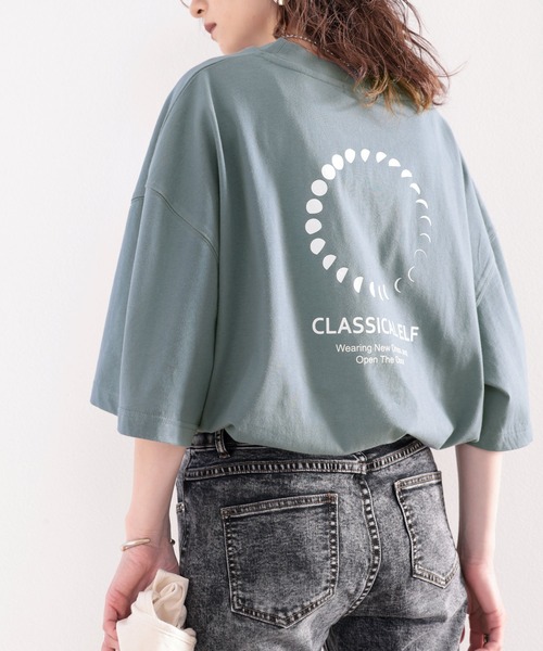 classicalelf(クラシカルエルフ)の「綿100%。月グラフィックプリントで1+ サイドスリットbigTシャツ(Tシャツ/カットソー・レディース・ホワイト/ブラック/ベージュ/ブルー系その他・MEDIUM/X-LARGE)」の4枚目の写真