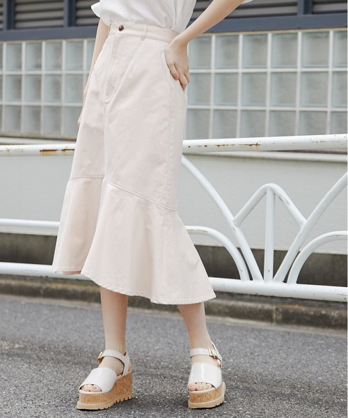 OLIVE des OLIVE(オリーブデオリーブ)の「マーメイドスカート(スカート・レディース・ブラック/アイボリー/ワンウォッシュ・FREE)」の2枚目の写真