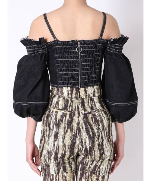 EMODA（エモダ）の「デニムオフショルダートップ（シャツ/ブラウス・レディース・ブラック/ライトブルー/インディゴブルー・SMALL/MEDIUM）」の13枚目の写真