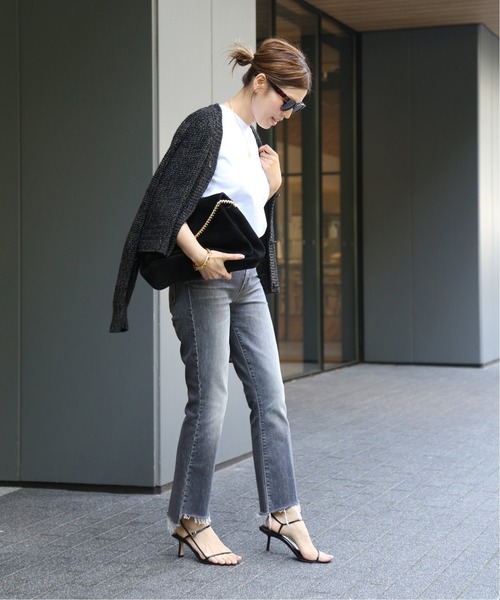 mother（マザー）の「【MOTHER/マザー】 GREY INSIDER CROP（デニムパンツ・レディース・チャコールグレー・25/26/27/28）」の2枚目の写真