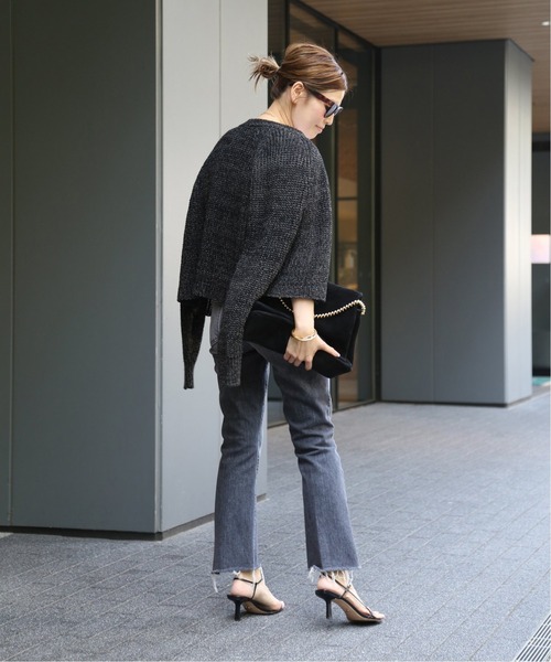 mother（マザー）の「【MOTHER/マザー】 GREY INSIDER CROP（デニムパンツ・レディース・チャコールグレー・25/26/27/28）」の4枚目の写真