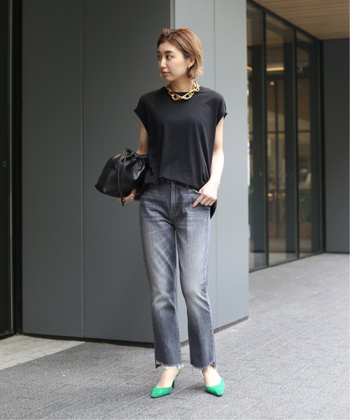 mother（マザー）の「【MOTHER/マザー】 GREY INSIDER CROP（デニムパンツ・レディース・チャコールグレー・25/26/27/28）」の5枚目の写真