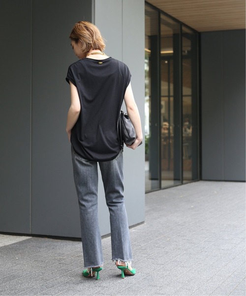 mother（マザー）の「【MOTHER/マザー】 GREY INSIDER CROP（デニムパンツ・レディース・チャコールグレー・25/26/27/28）」の7枚目の写真