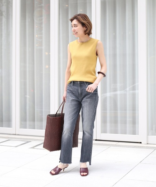 mother（マザー）の「【MOTHER/マザー】 GREY INSIDER CROP（デニムパンツ・レディース・チャコールグレー・25/26/27/28）」の10枚目の写真