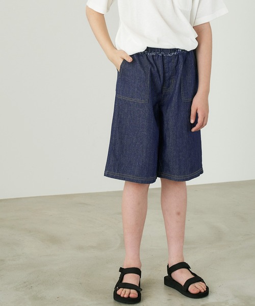 &yam(アンドヤム)の「ライトデニム ウエストフリンジデザインショートパンツ(デニムパンツ・キッズ・ホワイト/サックスブルー/インディゴブルー・110-120cm/150-160cm/140-150cm/120-130cm/130-140cm)」の3枚目の写真