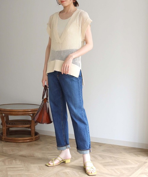 HER CLOSET(ハークローゼット)の「【HERCLOSET】深Vネックメッシュベスト(ベスト・レディース・ブラック/アイボリー/グレイッシュベージュ・M)」の6枚目の写真