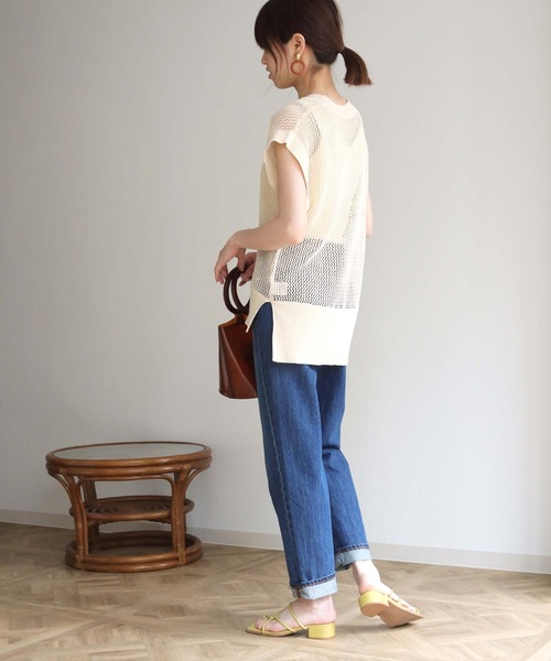 HER CLOSET(ハークローゼット)の「【HERCLOSET】深Vネックメッシュベスト(ベスト・レディース・ブラック/アイボリー/グレイッシュベージュ・M)」の7枚目の写真