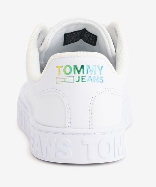 tommy jeans(トミー ジーンズ)の「メタリックロゴレザースニーカー(スニーカー・レディース・ホワイト・23cm/23.5cm/24cm)」の7枚目の写真