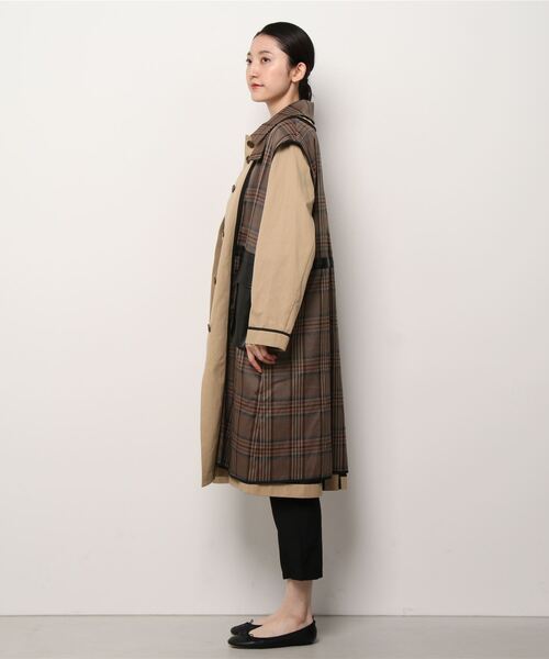 atmos pink（アトモスピンク）の「atmos pink 3WAY ブロッキングコート（トレンチコート・レディース・ホワイト/ベージュ・FREE）」の5枚目の写真