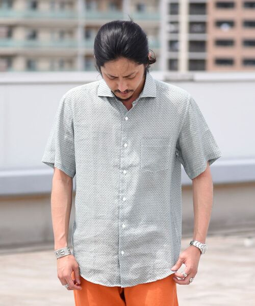 SHIPS(シップス)の「【No tie, but smartness.】SHIPS: セミワイドカラー モチーフ柄 リネンシャツ S/S(シャツ/ブラウス・メンズ・ブラウン/ブルー/グリーン・SMALL/MEDIUM/LARGE/X-LARGE)」の19枚目の写真
