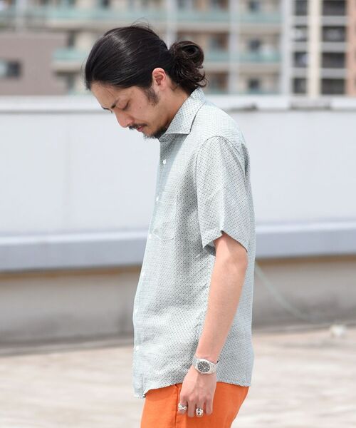 SHIPS(シップス)の「【No tie, but smartness.】SHIPS: セミワイドカラー モチーフ柄 リネンシャツ S/S(シャツ/ブラウス・メンズ・ブラウン/ブルー/グリーン・SMALL/MEDIUM/LARGE/X-LARGE)」の18枚目の写真