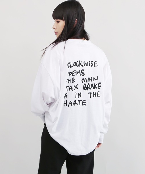 Mark Gonzales(マーク・ゴンザレス)の「Mark Gonzales / マークゴンザレス 別注 コラボ オーバーサイズ 刺繍 ロゴ ビッグシルエット プリント ロンT(Tシャツ/カットソー・メンズ・ブラック系その他3/ブルー/ホワイト/ホワイト系その他/ホワイト系その他2/ブラック系その他/ブラック系その他4/ブラック/グレイッシュベージュ/ホワイト系その他3/ブラック系その他2/ホワイト系その他4・MEDIUM/LARGE)」の14枚目の写真