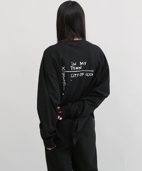 Mark Gonzales(マーク・ゴンザレス)の「Mark Gonzales / マークゴンザレス 別注 コラボ オーバーサイズ 刺繍 ロゴ ビッグシルエット プリント ロンT(Tシャツ/カットソー・メンズ・ブラック系その他3/ブルー/ホワイト/ホワイト系その他/ホワイト系その他2/ブラック系その他/ブラック系その他4/ブラック/グレイッシュベージュ/ホワイト系その他3/ブラック系その他2/ホワイト系その他4・MEDIUM/LARGE)」の18枚目の写真