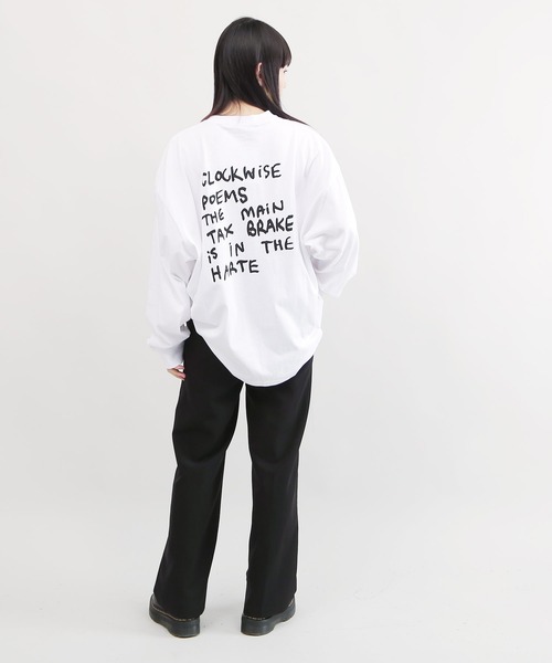 Mark Gonzales(マーク・ゴンザレス)の「Mark Gonzales / マークゴンザレス 別注 コラボ オーバーサイズ 刺繍 ロゴ ビッグシルエット プリント ロンT(Tシャツ/カットソー・メンズ・ブラック系その他3/ブルー/ホワイト/ホワイト系その他/ホワイト系その他2/ブラック系その他/ブラック系その他4/ブラック/グレイッシュベージュ/ホワイト系その他3/ブラック系その他2/ホワイト系その他4・MEDIUM/LARGE)」の16枚目の写真