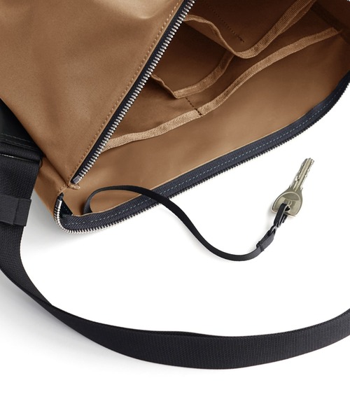 STANDARD SUPPLY(スタンダードサプライ)の「スタンダードサプライ / SIMPLICITY シンプリシティ /ZIP TOP SHOULDER ジップトップショルダー(ショルダーバッグ・レディース・ゴールド/ベージュ/グリーン/ライトグレー系/ブラック/チャコールグレー/グレー/ダークネイビー/ダークブラウン/ダークパープル/モカ/コバルトブルー・FREE)」の20枚目の写真