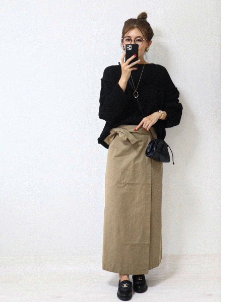 feepur（フェピュール）の「ベルト付ラップスカート（スカート・レディース・ベージュ/モカ・MEDIUM）」の6枚目の写真