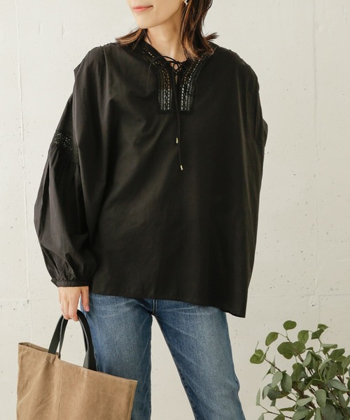 URBAN RESEARCH DOORS（アーバンリサーチドアーズ）の「ボイルレースアップブラウス（シャツ/ブラウス・レディース・ブラック/オフホワイト・ONE）」の13枚目の写真