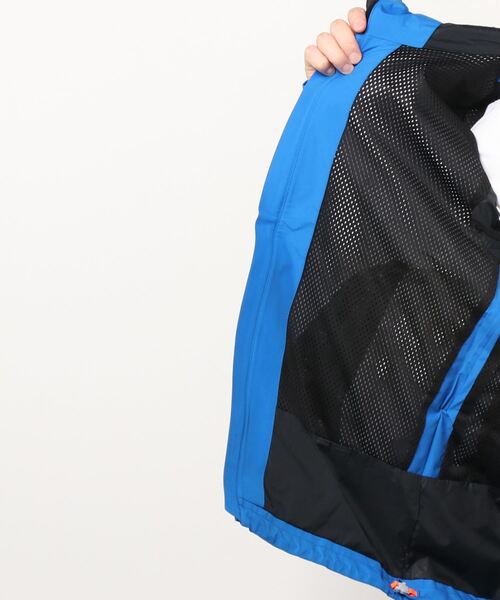 Mammut（マムート）の「【GO OUT / HOUYHNHNM(フイナム) 掲載】アヤコ プロ ハードシェル フーデッド ゴアテックス ジャケット アジアンフィット / Ayako Pro HS Hooded Jacket AF Men / GORE-TEX ゴアテックス（ナイロンジャケット・メンズ・ブルー/ブラック/ネイビー/カーキ・LARGE/SMALL/MEDIUM/X-LARGE）」の6枚目の写真