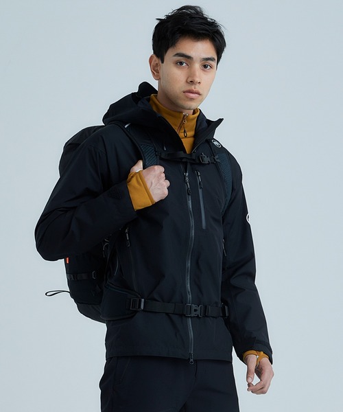 Mammut（マムート）の「【GO OUT / HOUYHNHNM(フイナム) 掲載】アヤコ プロ ハードシェル フーデッド ゴアテックス ジャケット アジアンフィット / Ayako Pro HS Hooded Jacket AF Men / GORE-TEX ゴアテックス（ナイロンジャケット・メンズ・ブルー/ブラック/ネイビー/カーキ・LARGE/SMALL/MEDIUM/X-LARGE）」の22枚目の写真