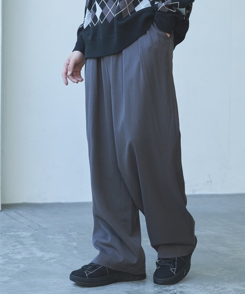 Alpinus(アルピナス)の「Alpinus - ウールブレンドワイドストレートスラックス(その他パンツ・メンズ・オフホワイト/ダークグレー・SMALL/MEDIUM)」の11枚目の写真