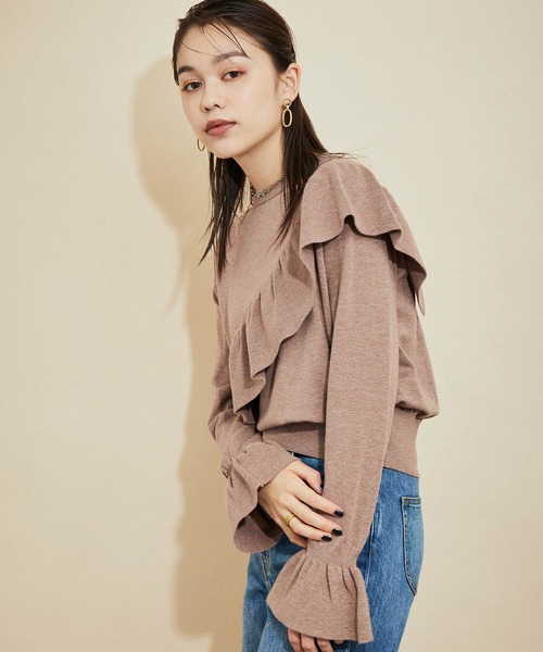MADEMOISELLE ROPE'(マドモアゼル ロペ)の「<春まで使える>アシンメトリーフリルニットプルオーバー(ニット/セーター・レディース・ホワイト/ベージュ/サックスブルー・38)」の21枚目の写真