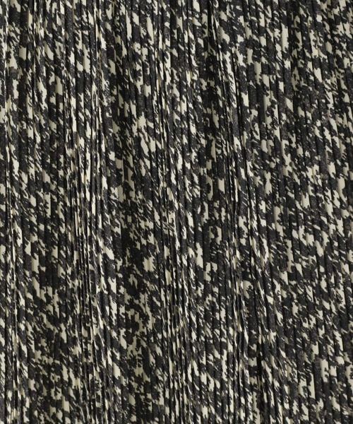 A part by(アパートバイ)の「Poティアードプリーツスカート 238974(スカート・レディース・ブラック系その他2/ブラック/ライトベージュ・FREE)」の6枚目の写真