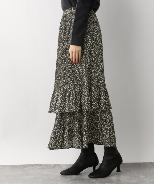 A part by(アパートバイ)の「Poティアードプリーツスカート 238974(スカート・レディース・ブラック系その他2/ブラック/ライトベージュ・FREE)」の17枚目の写真