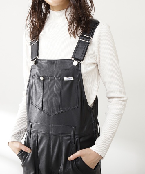 N.(N. Natural Beauty Basic)(エヌエヌナチュラルビューティーベーシック)の「ベーシックリブロングTシャツ(Tシャツ/カットソー・レディース・ホワイト/ブラック/ブラウン・MEDIUM)」の8枚目の写真